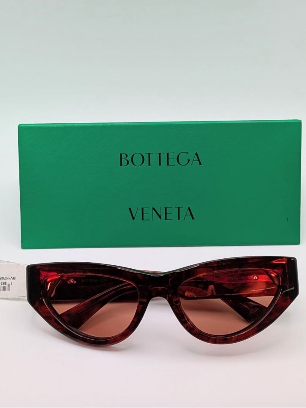 NWT Bottega Veneta Women's Cat-Eye Sunglasses in Tortoiseshell Orange Brown - Picture 4 of 13